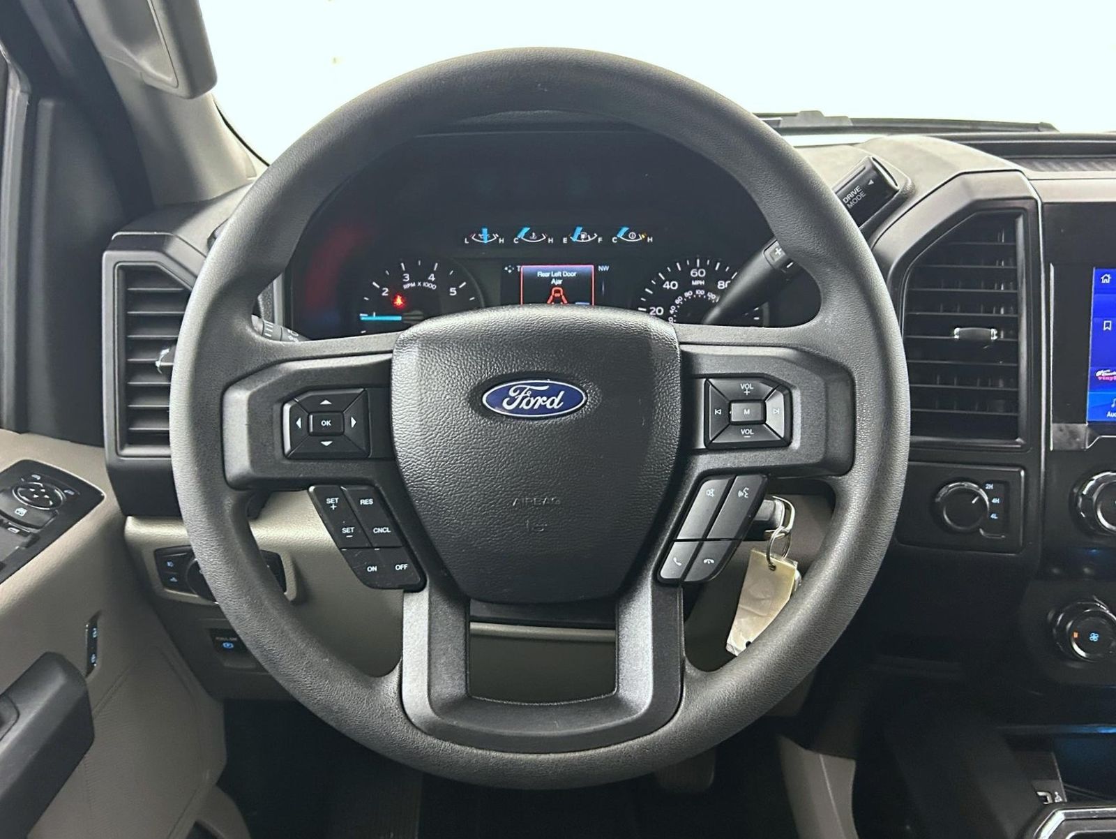 2020 Ford F-150 XL photo 10