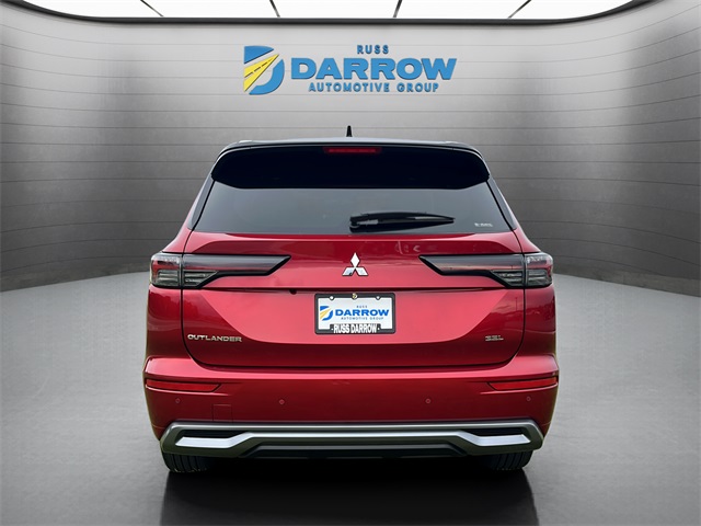 2025 Mitsubishi Outlander SEL photo 3