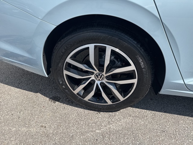 2025 Volkswagen Jetta 1.5T SE photo 4