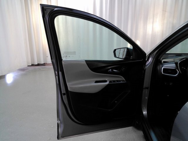 2024 Chevrolet Equinox LT photo 9