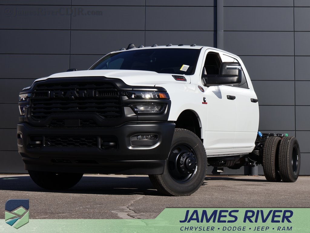 2026 RAM Ram 3500 Chassis Cab Tradesman's photo