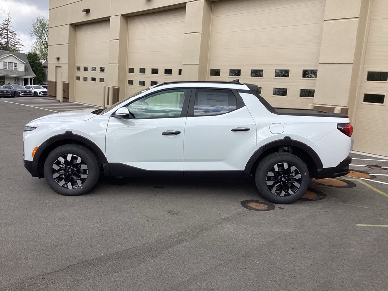 2025 Hyundai Santa Cruz SEL Activity photo 4