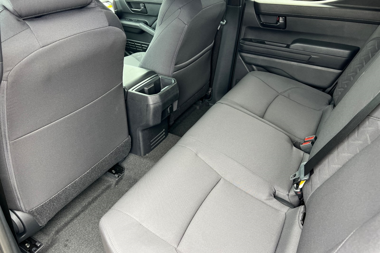 2025 Toyota Tacoma SR5 4x4 Double Cab photo 5