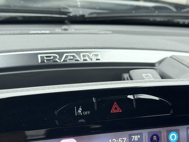 2026 Ram 1500 Laramie photo 17