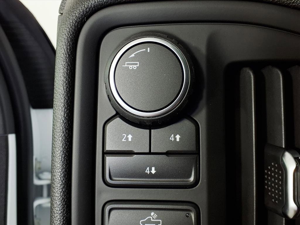 2026 Chevrolet Silverado Work Truck photo 4