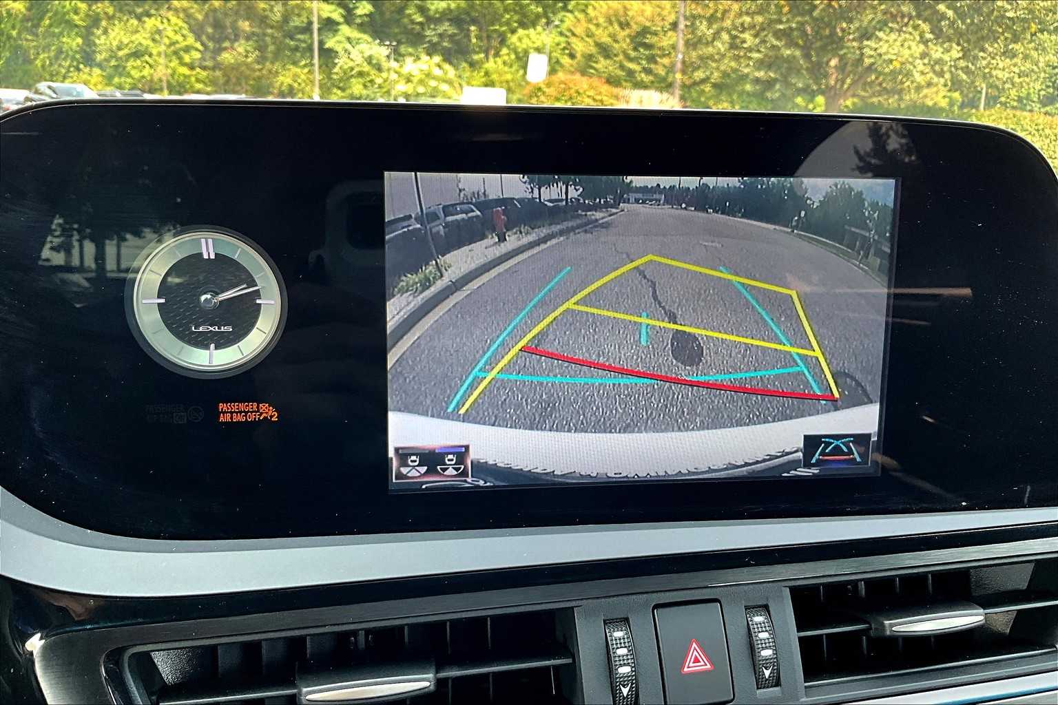 2022 Lexus ES F SPORT Handling photo 25