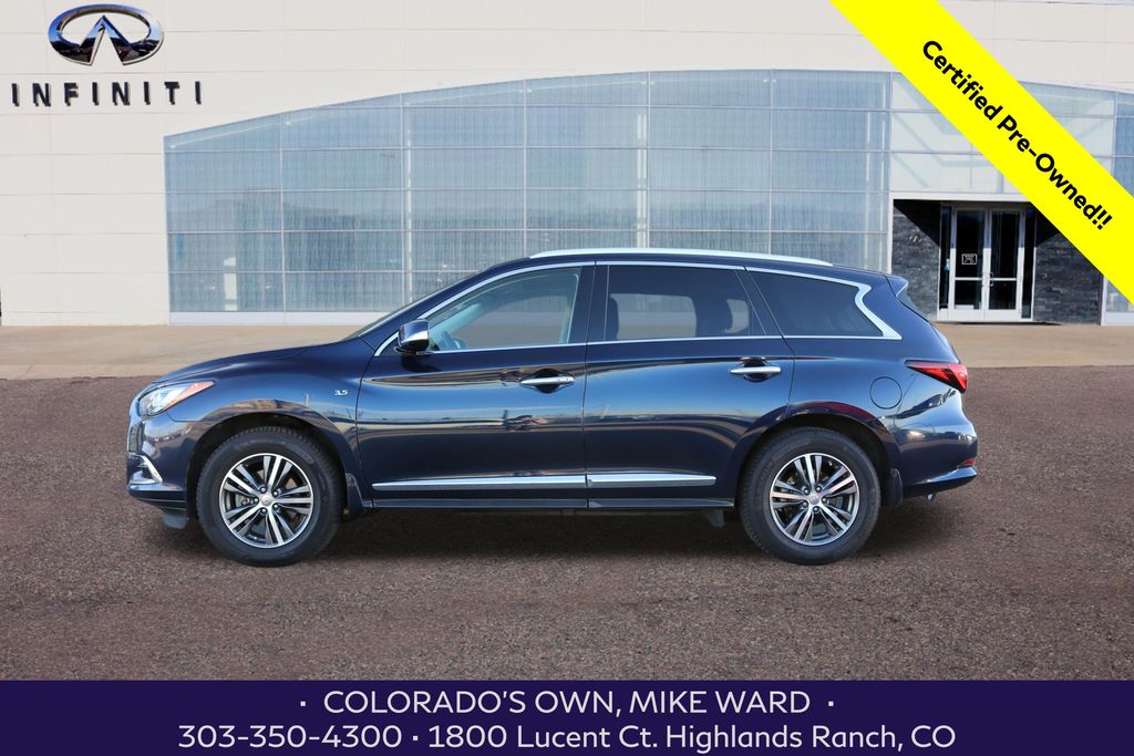 2017 Infiniti QX60 Base photo 2