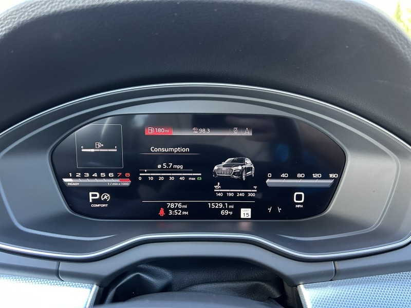2025 Audi Q5 S line Premium Plus photo 11