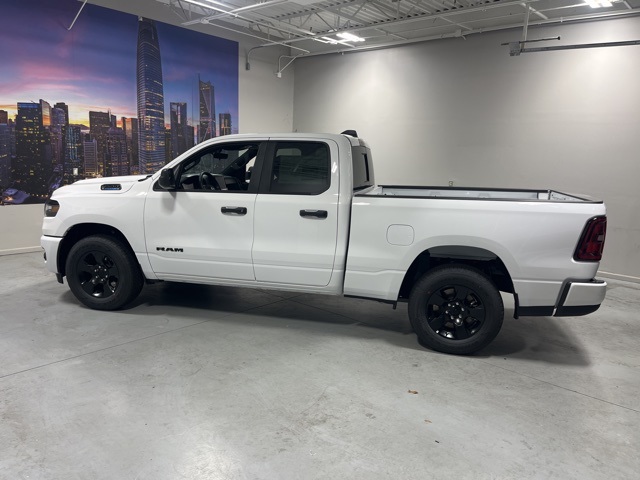2025 Ram 1500 Tradesman photo 4