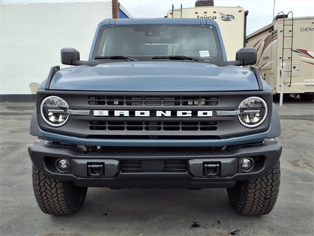 2025 Ford Bronco Big Bend photo 2