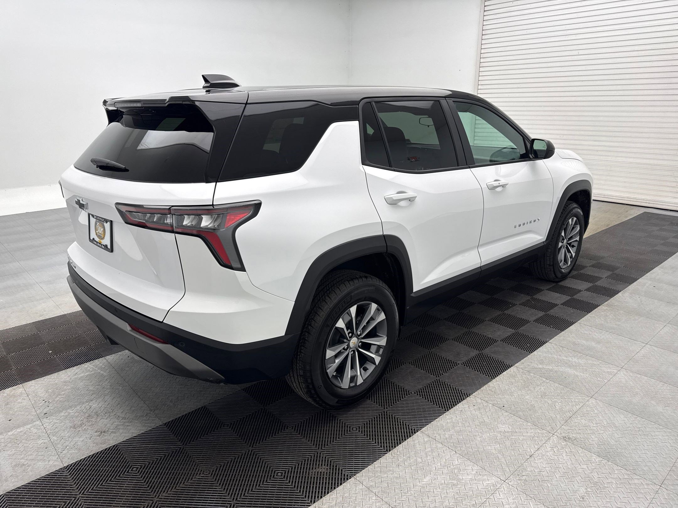 2026 Chevrolet Equinox LT photo 7