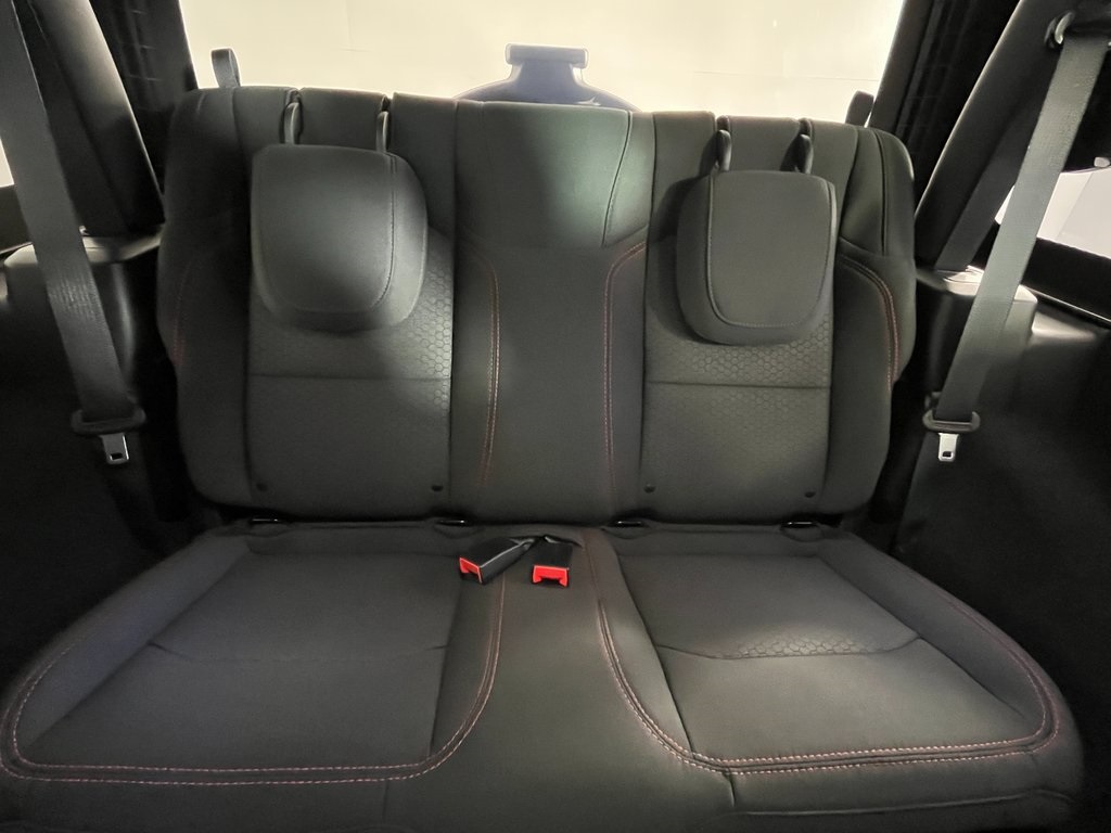 2021 Jeep Wrangler Rubicon photo 18