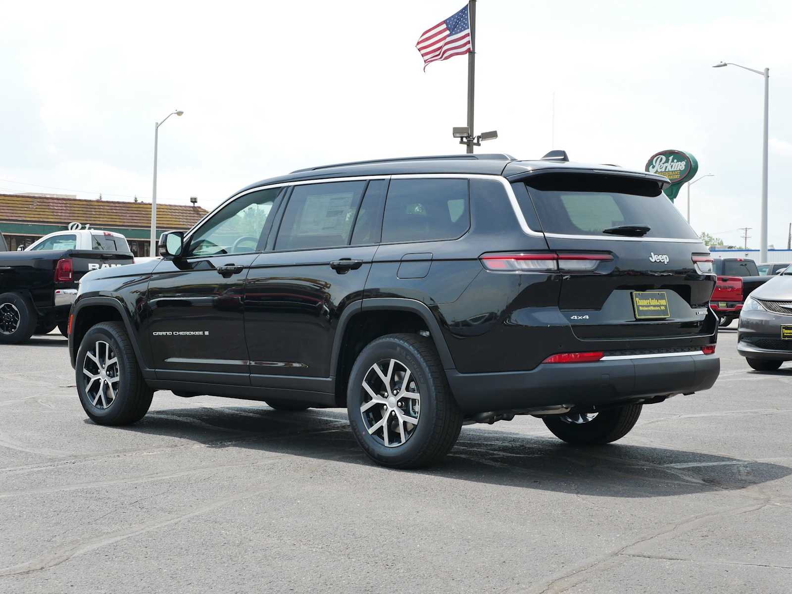 2025 Jeep Grand Cherokee Limited photo 5