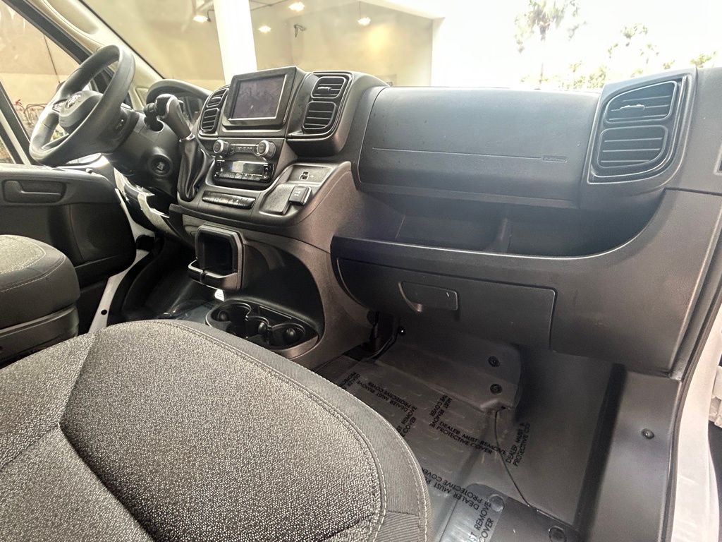 2023 Ram ProMaster 2500 photo 17