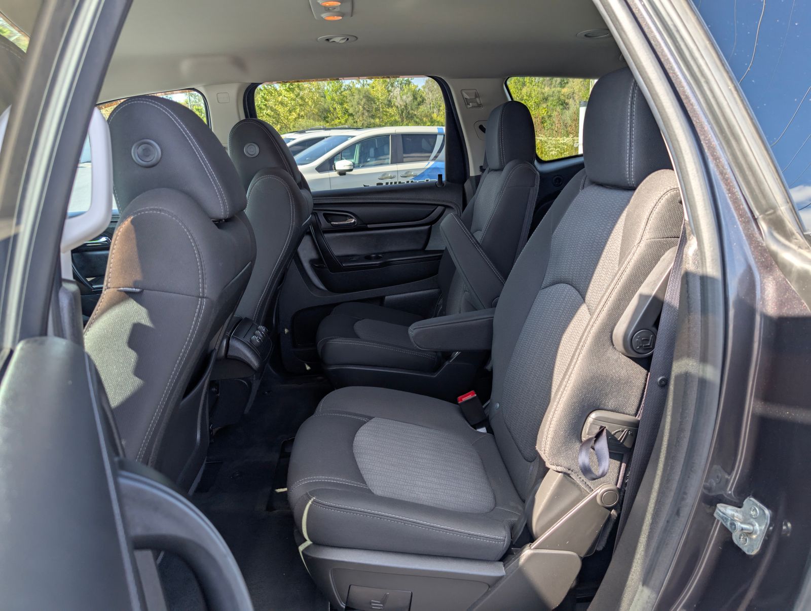 2014 Chevrolet Traverse 1LT photo 20