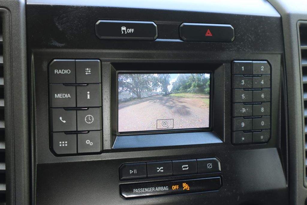 2022 Ford F-550 photo 8