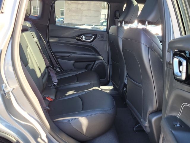 2024 Jeep Compass Limited photo 15