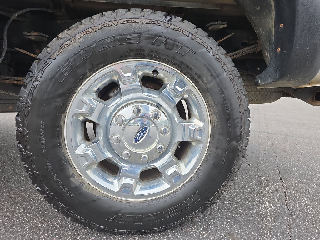 2016 Ford F-250 photo 30