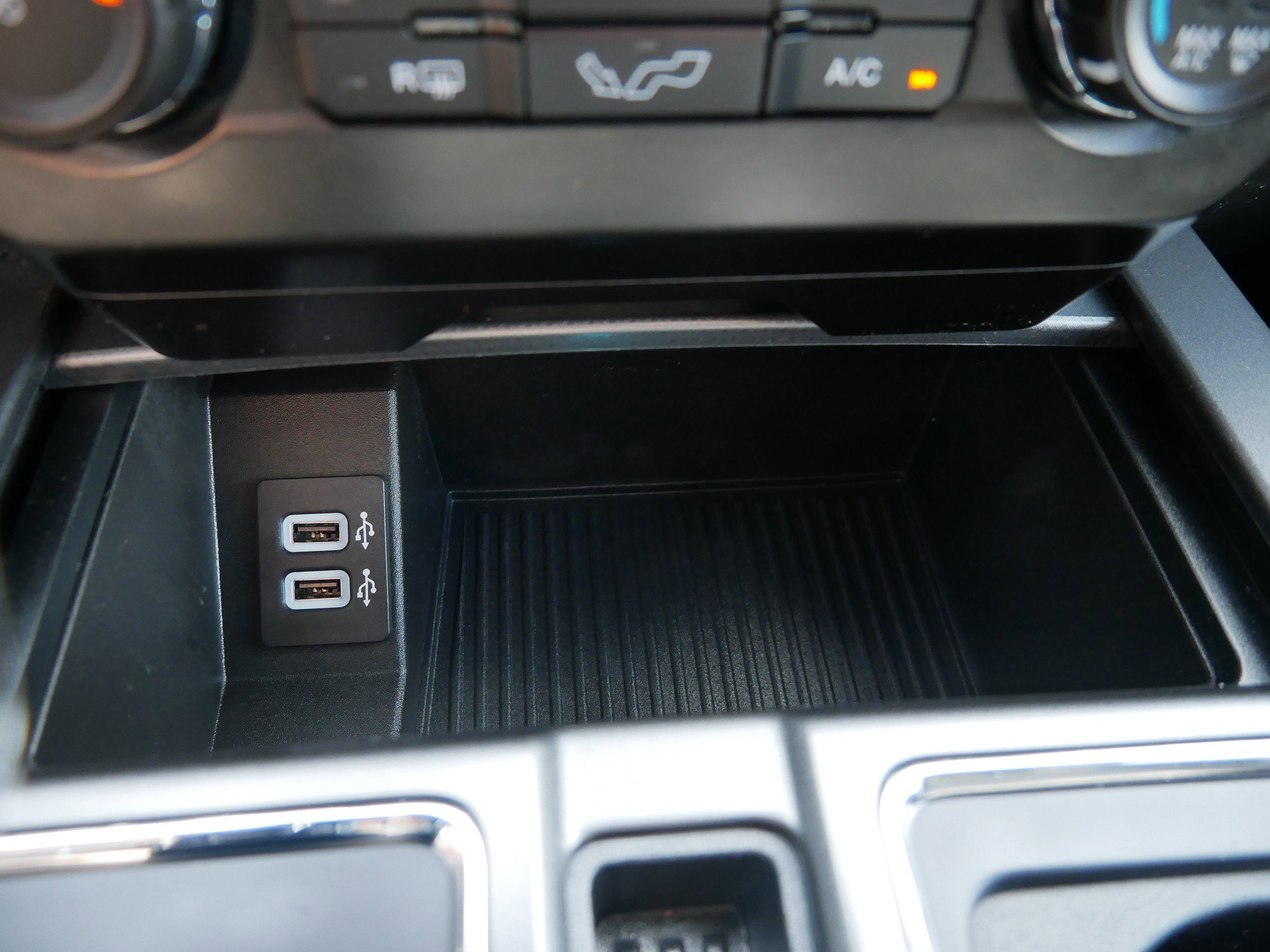 2017 Ford F-150 XLT photo 22