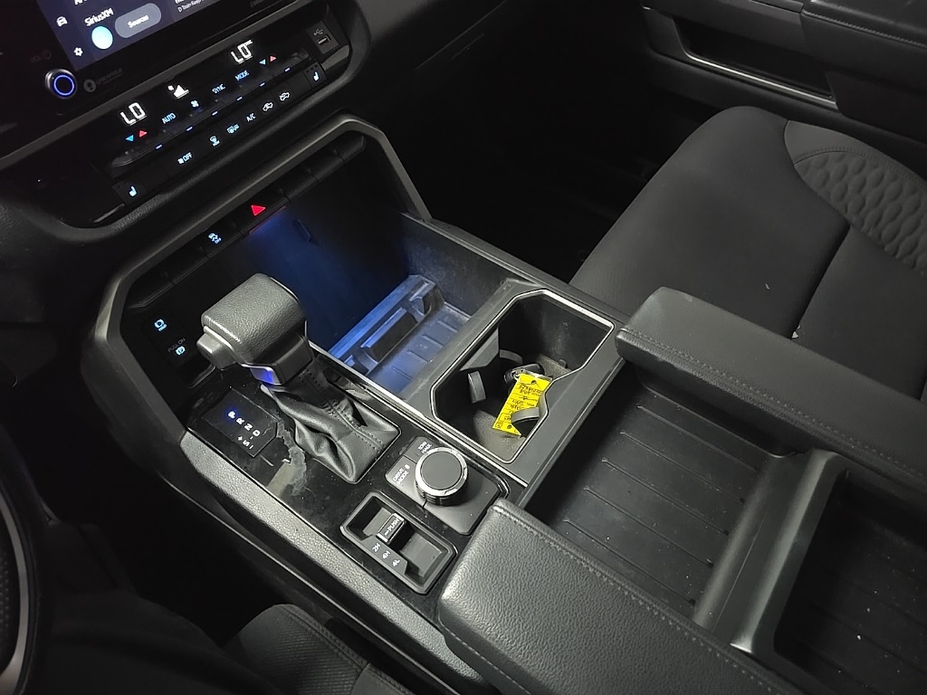 2022 Toyota Tundra SR5 photo 26