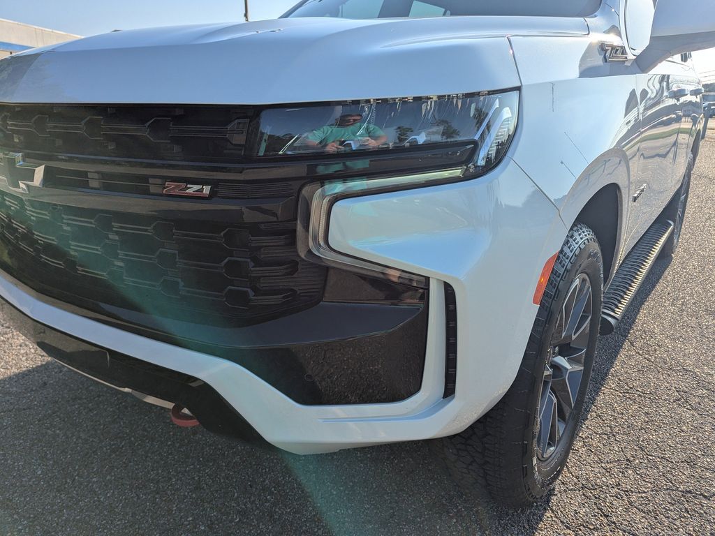 2023 Chevrolet Tahoe Z71 photo 9
