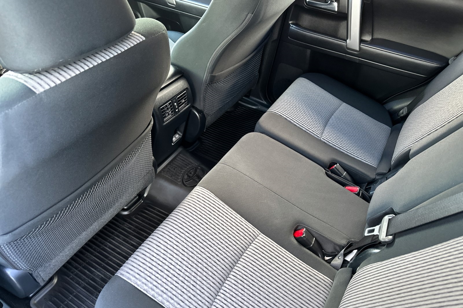 2023 Toyota 4Runner SR5 photo 11
