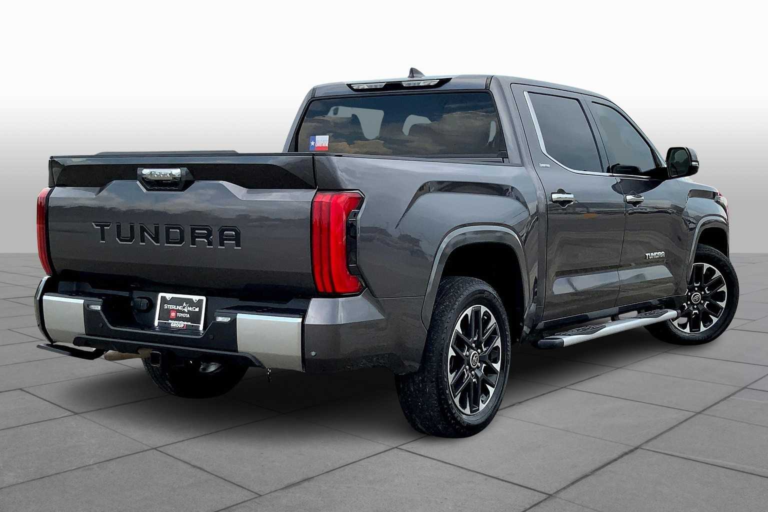 2022 Toyota Tundra Limited photo 11