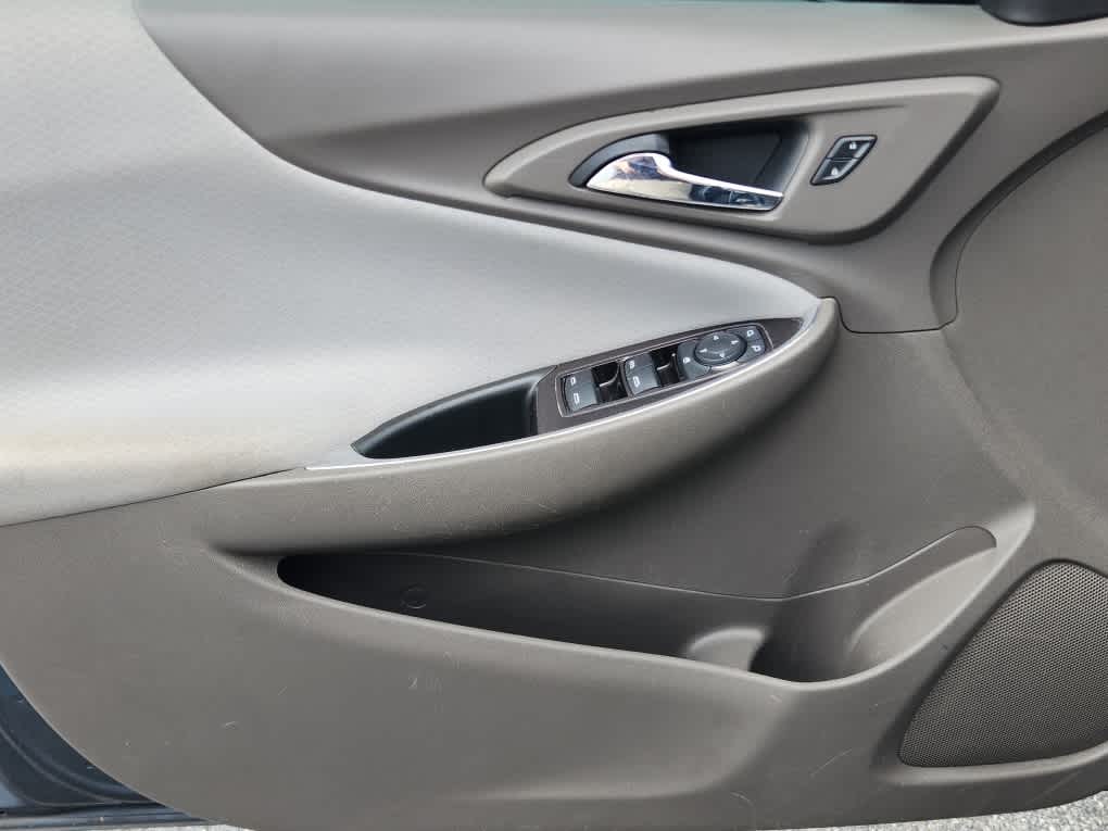 2021 Chevrolet Malibu 1LT photo 9