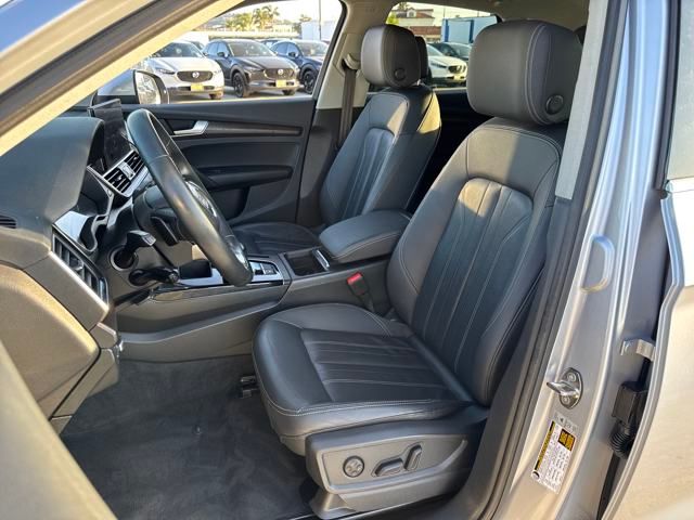 2022 Audi Q5 45 S line Premium photo 4