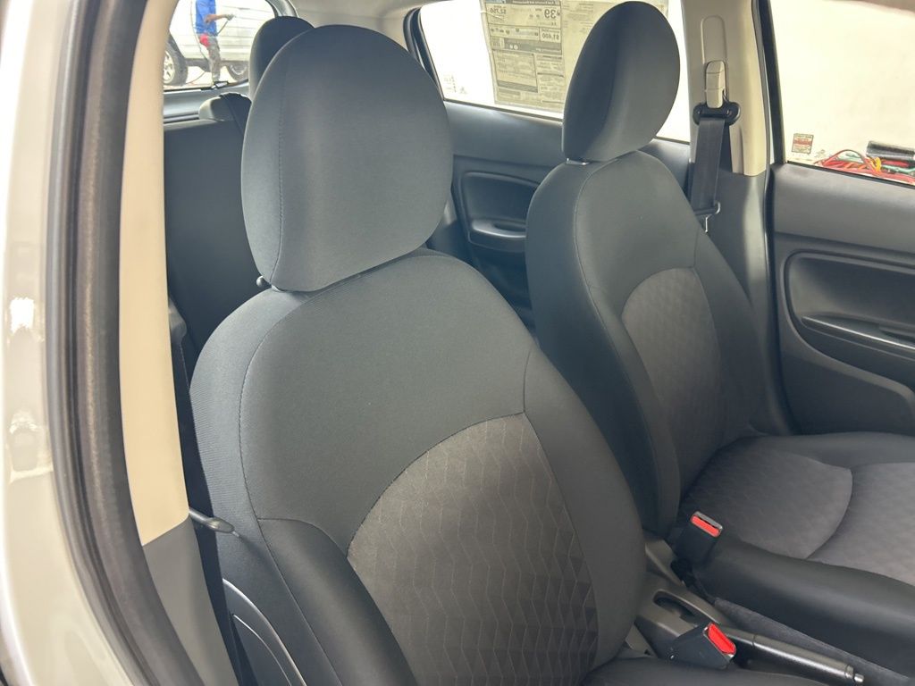 2024 Mitsubishi Mirage ES photo 18