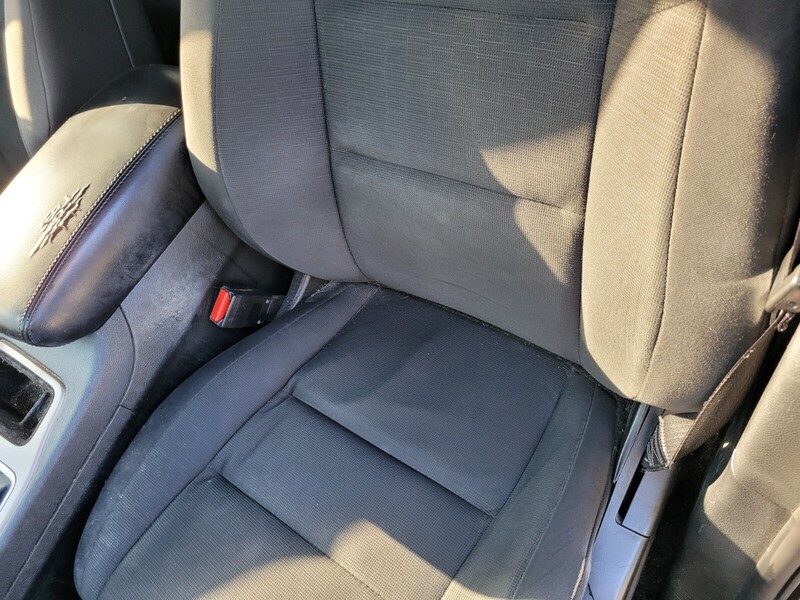 2016 Jeep Grand Cherokee Laredo photo 2