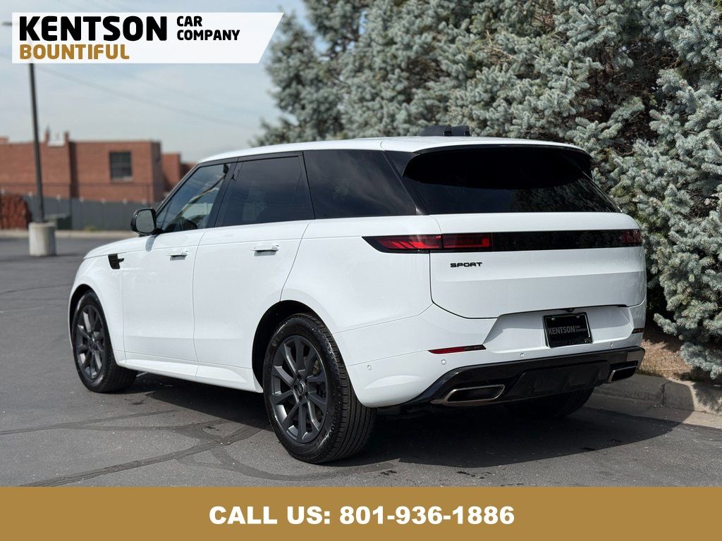 2024 Land Rover Range Rover Sport P400 Dynamic SE photo 6