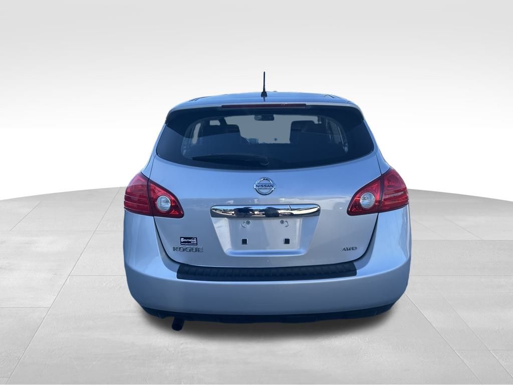 2011 Nissan Rogue S photo 3