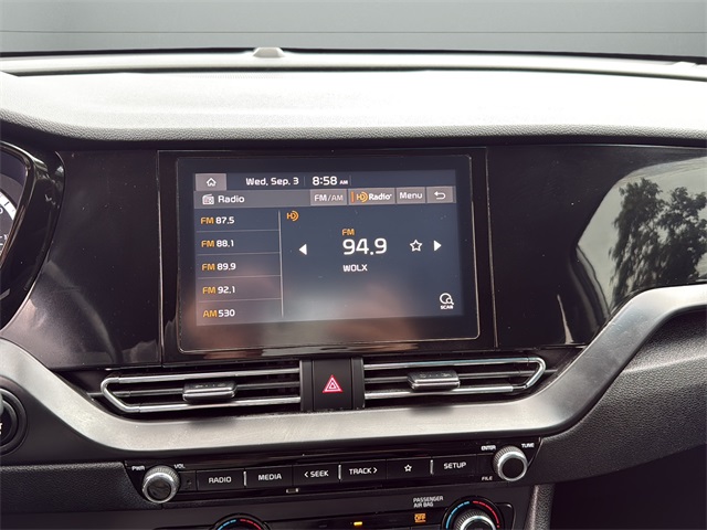 2022 Kia Niro LXS photo 19