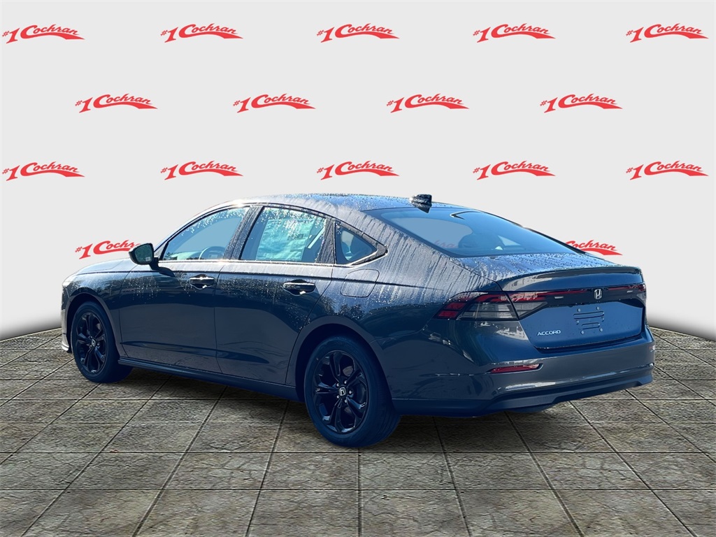 2025 Honda Accord 1.5T SE photo 4