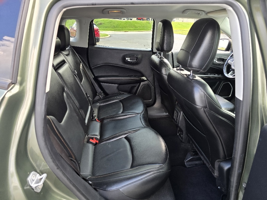 2021 Jeep Compass Limited photo 12