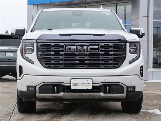 Used 2022 GMC Sierra 1500 Denali Ultimate with VIN 1GTUUHET6NZ612777 for sale in Eden Prairie, Minnesota
