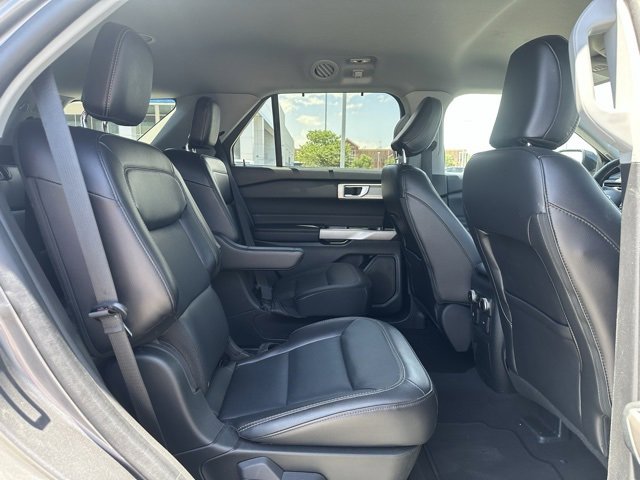 2024 Ford Explorer Limited photo 18