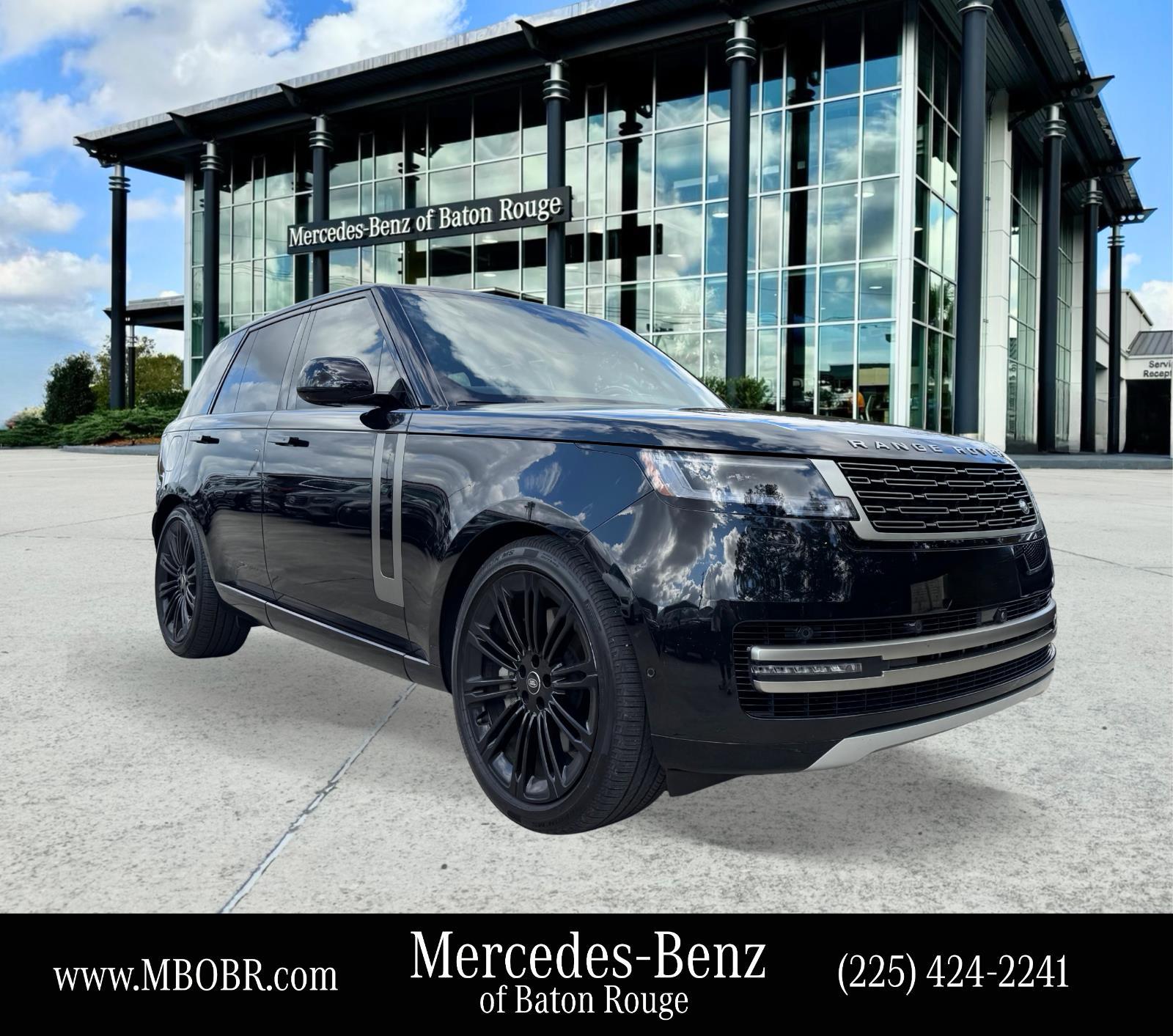 2025 Land Rover Range Rover SE's photo