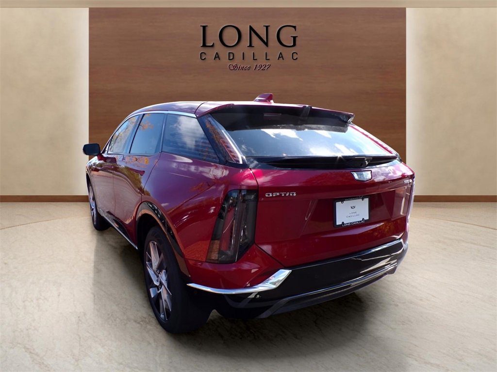 2025 Cadillac Optiq Luxury photo 5