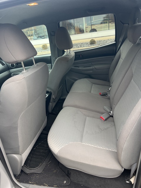 2013 TOYOTA TACOMA - Image 4