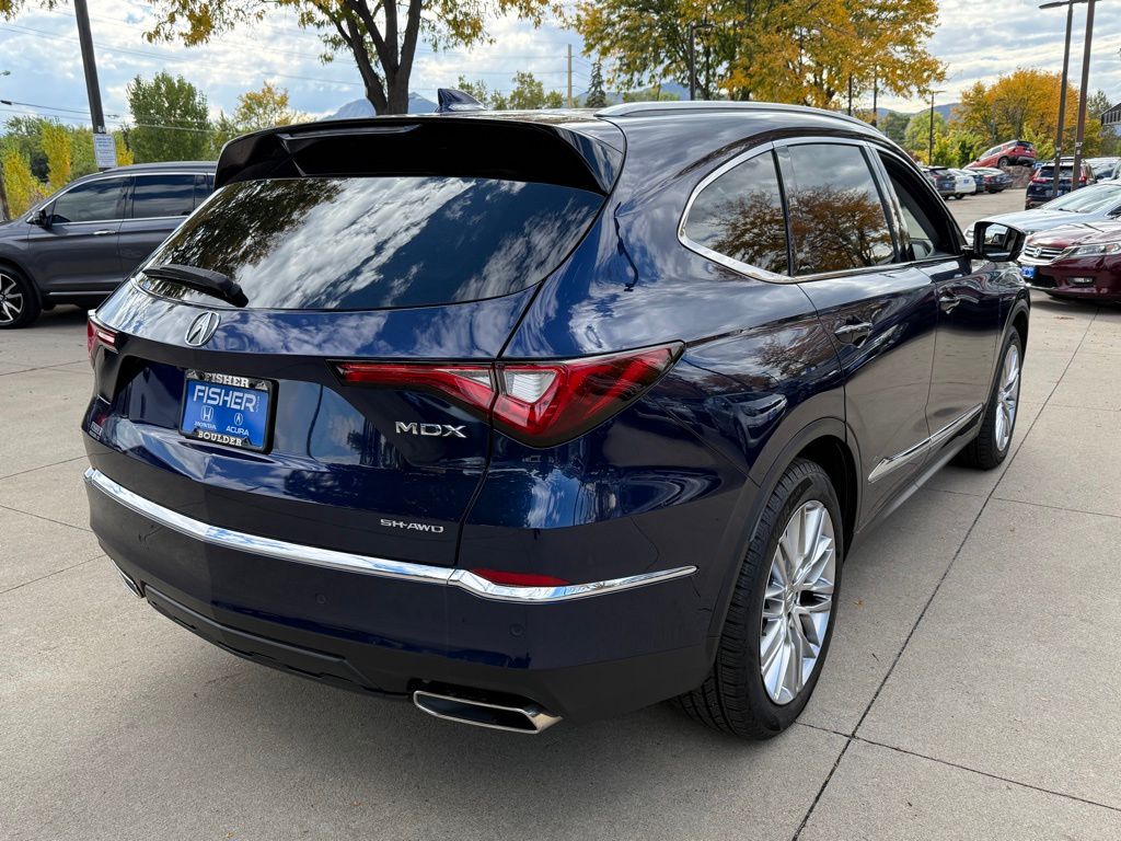 2022 Acura MDX SH-AWD Advance photo 4