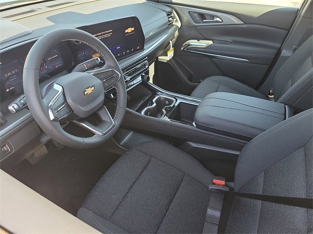2026 Chevrolet Traverse photo 7