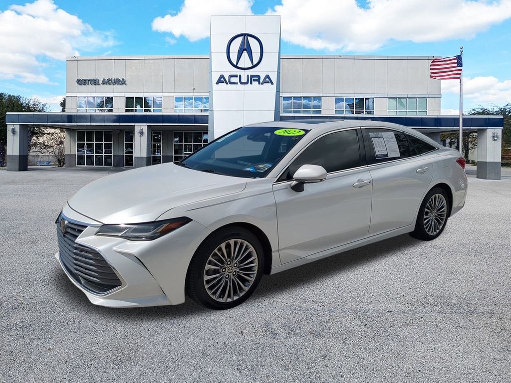 2022 Toyota Avalon Limited photo 2