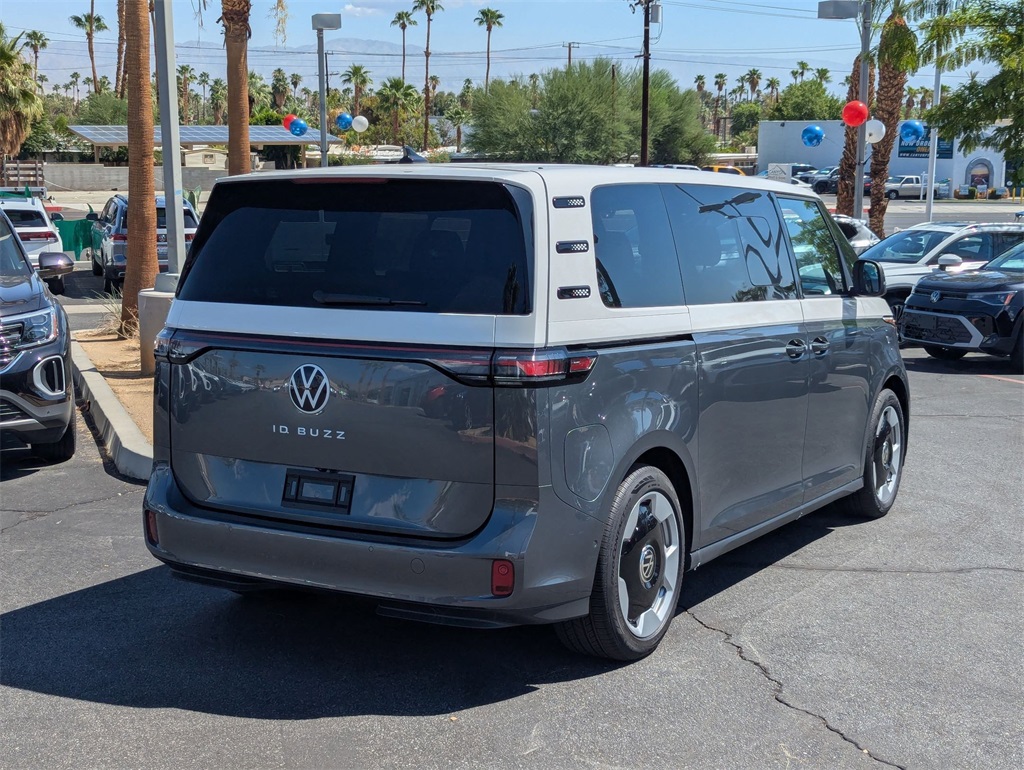 2025 Volkswagen ID. Buzz Pro S photo 3