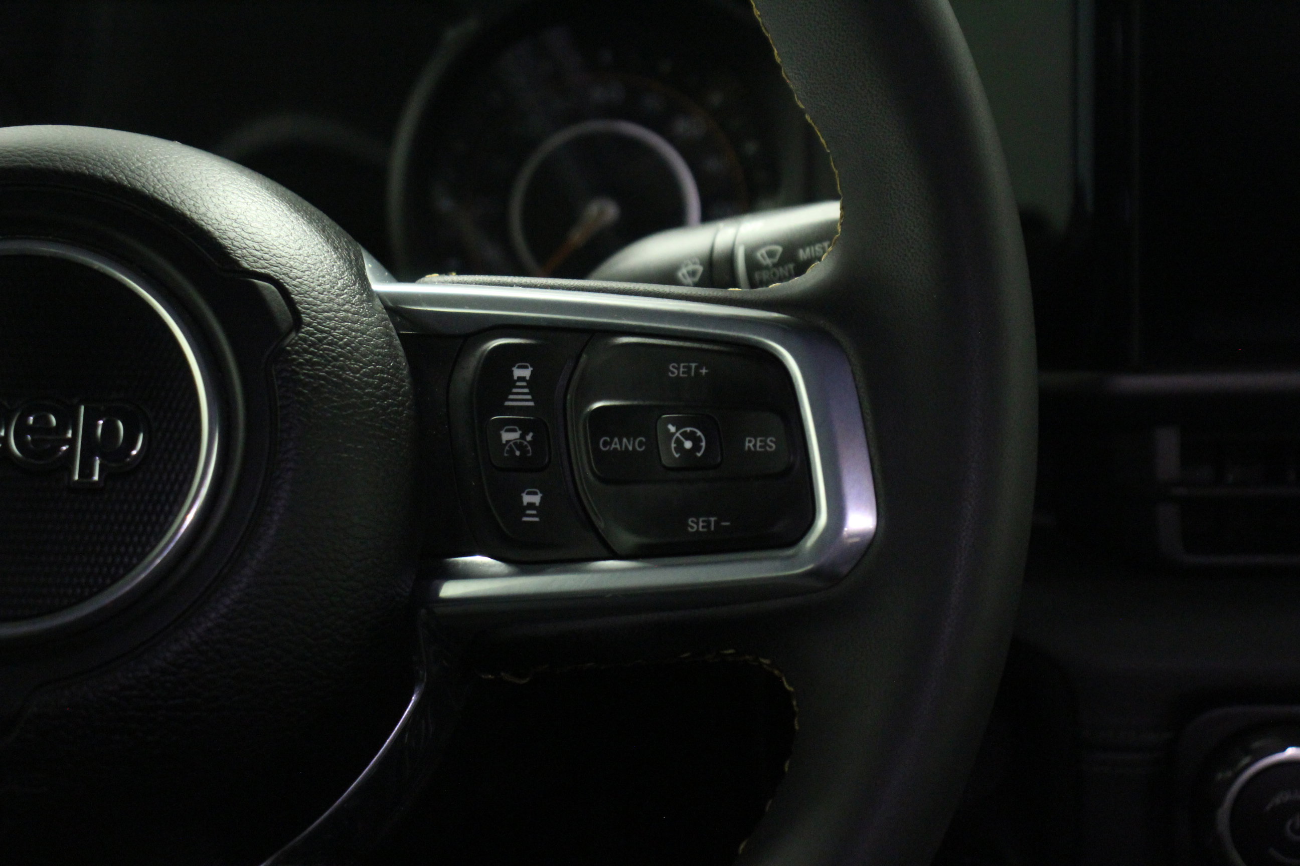 2024 Jeep Wrangler Sahara photo 19