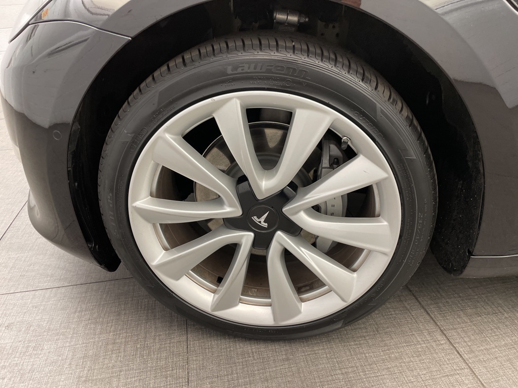 2018 Tesla Model 3 Long Range photo 8