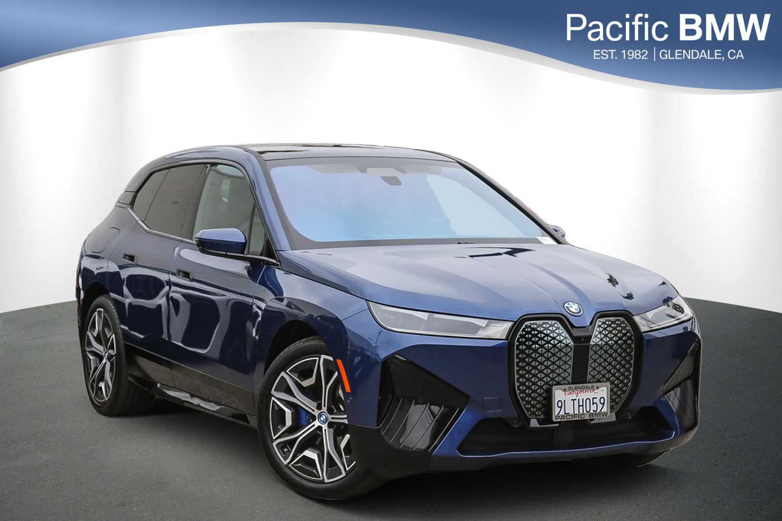 2025 BMW iX 50's photo