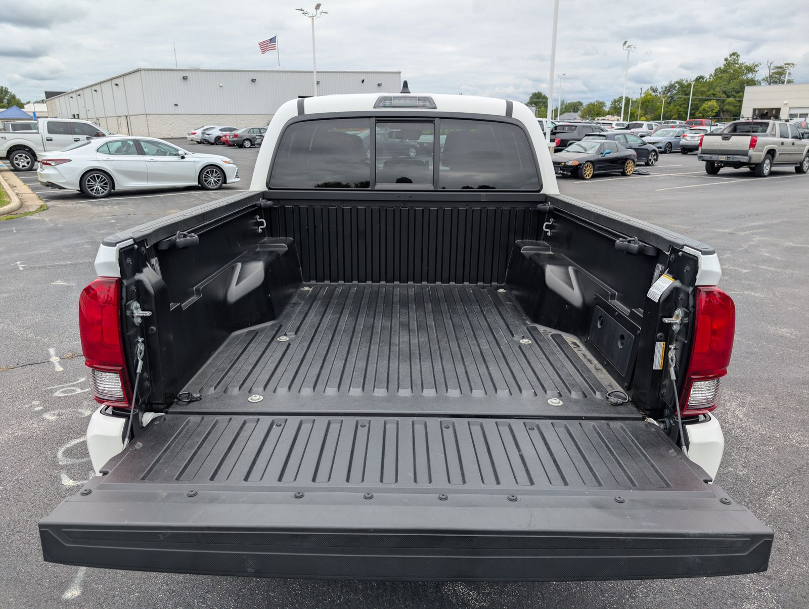 2023 Toyota Tacoma SR 4x4 Double Cab photo 28