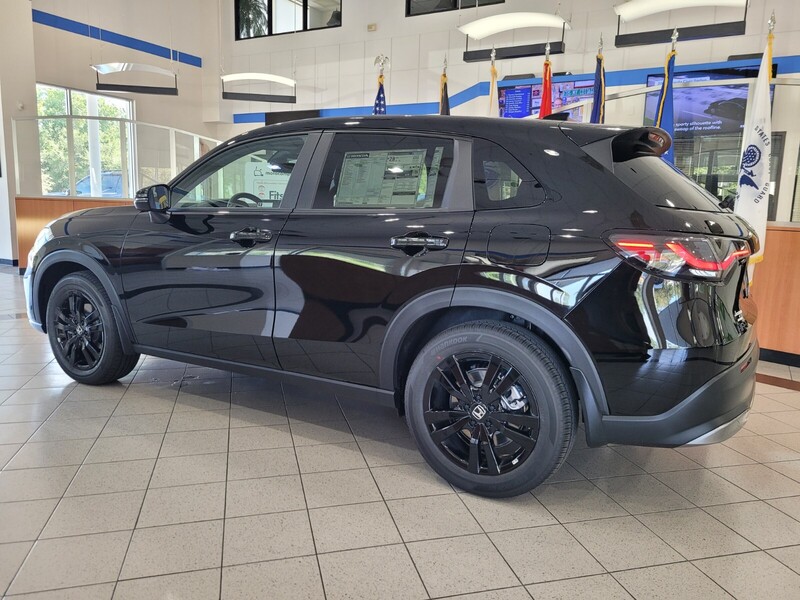 2026 Honda HR-V Sport photo 6